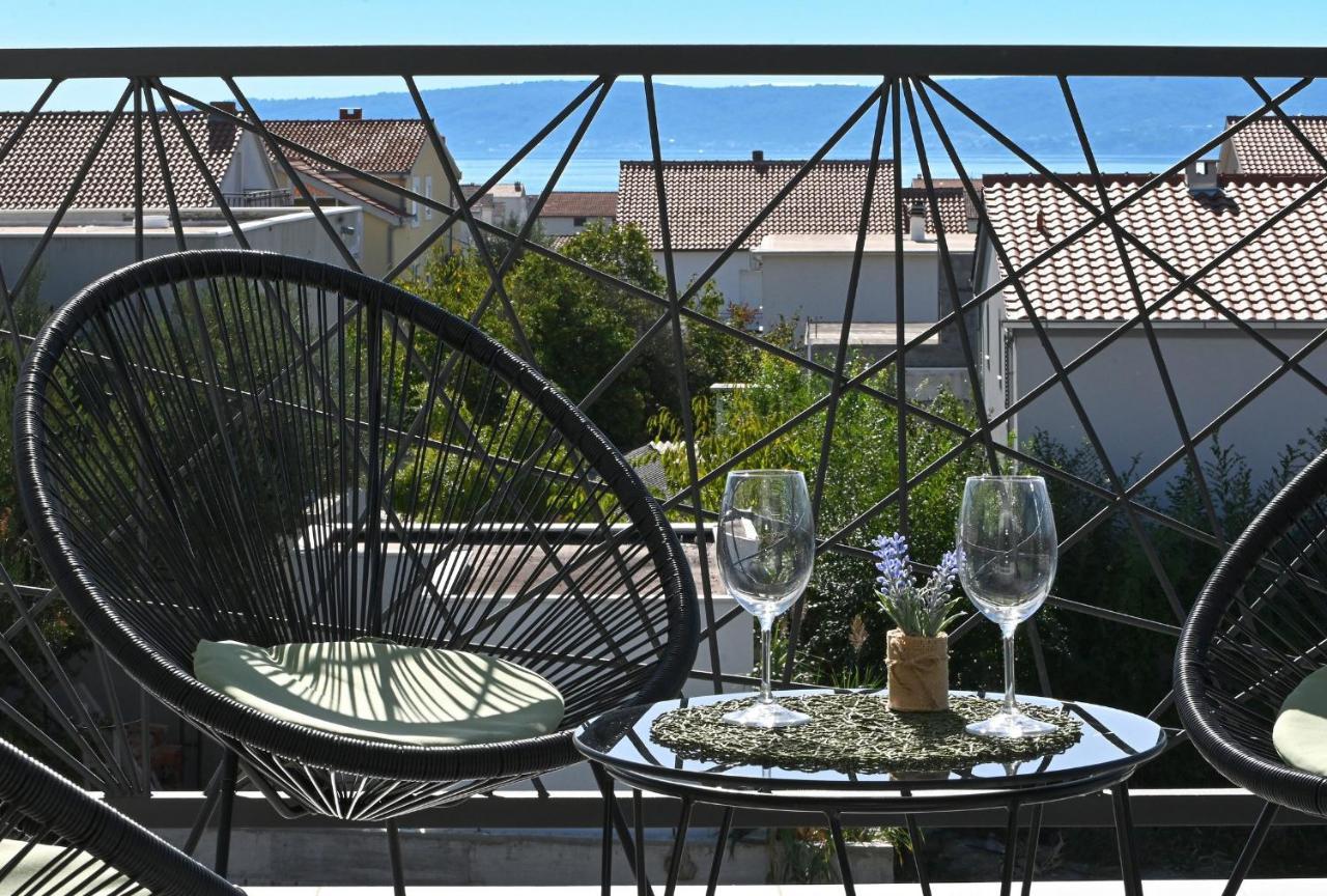 Luxury Apartment White Crystal Kastela Ngoại thất bức ảnh