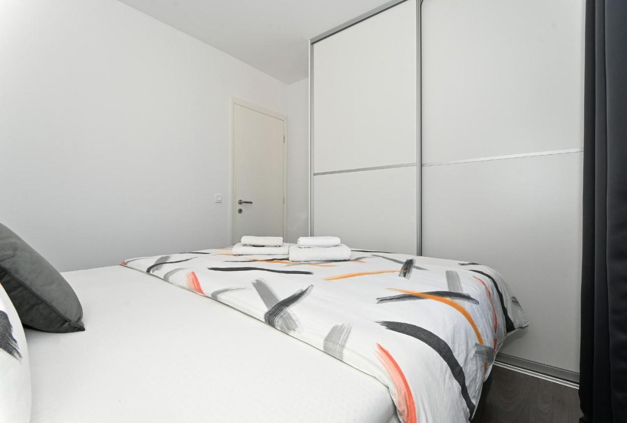 Luxury Apartment White Crystal Kastela Ngoại thất bức ảnh